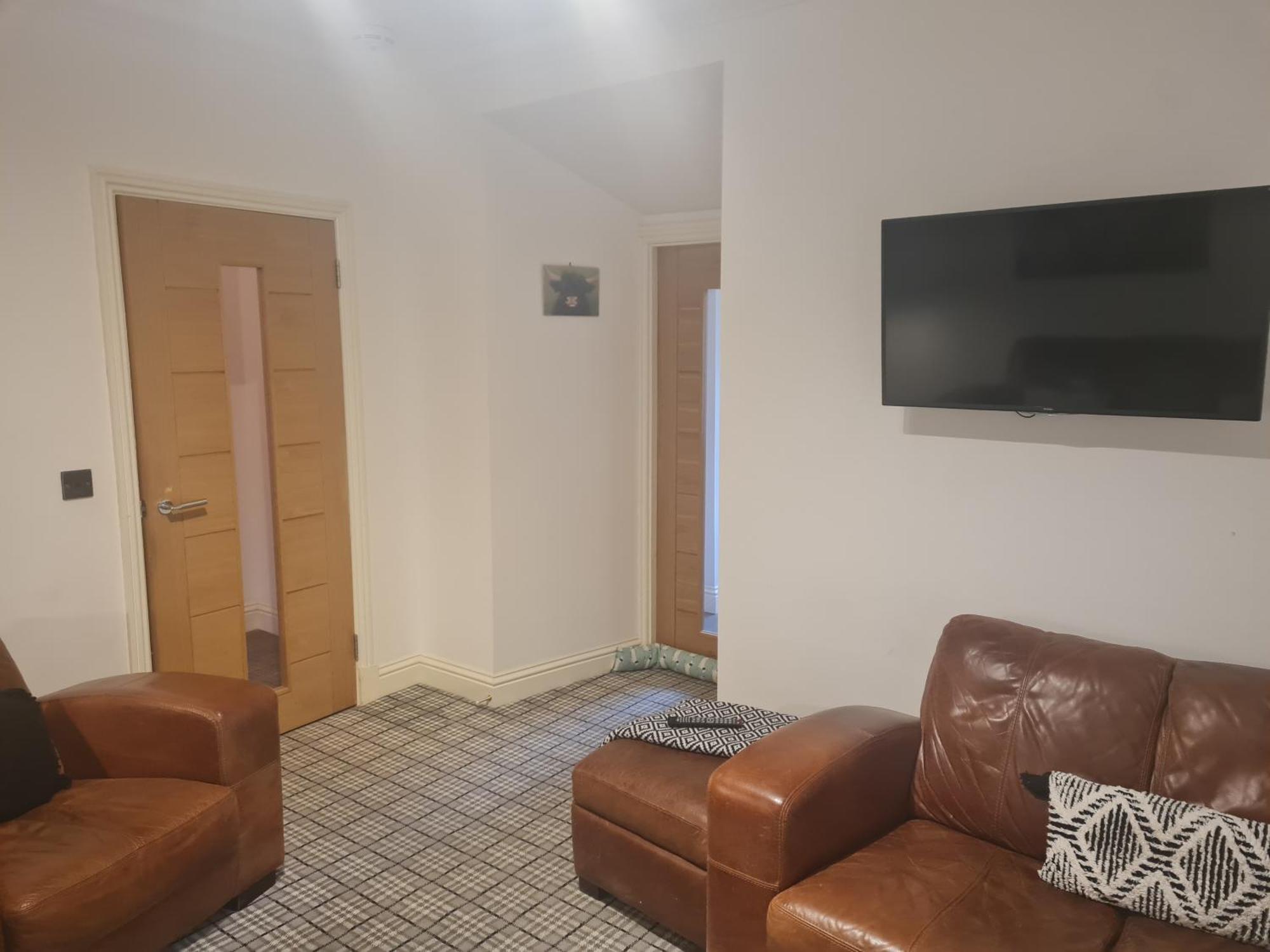 Cullen Holiday Home ภายนอก รูปภาพ